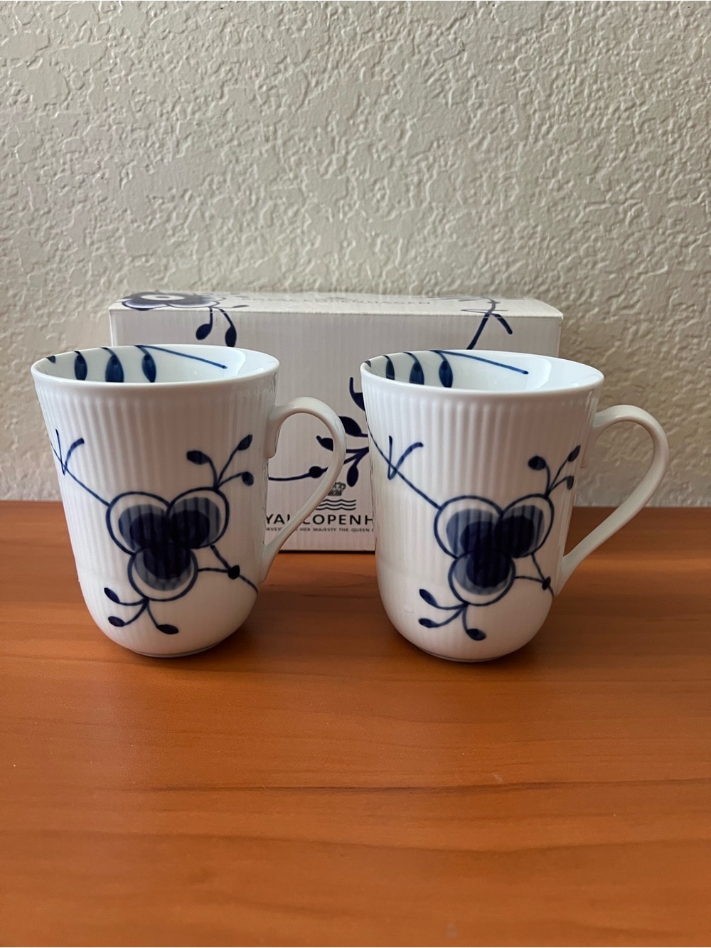 NIB NEW IN BOX Royal Copenhagen Blue Fluted Mega Mug #497 2 Piece Set